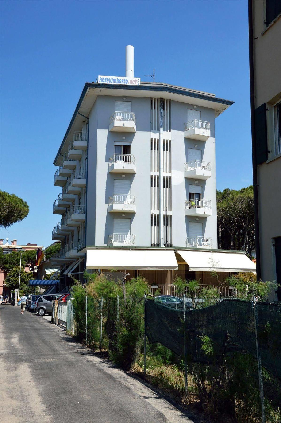 Hotel Umberto Lido di Jesolo Bagian luar foto