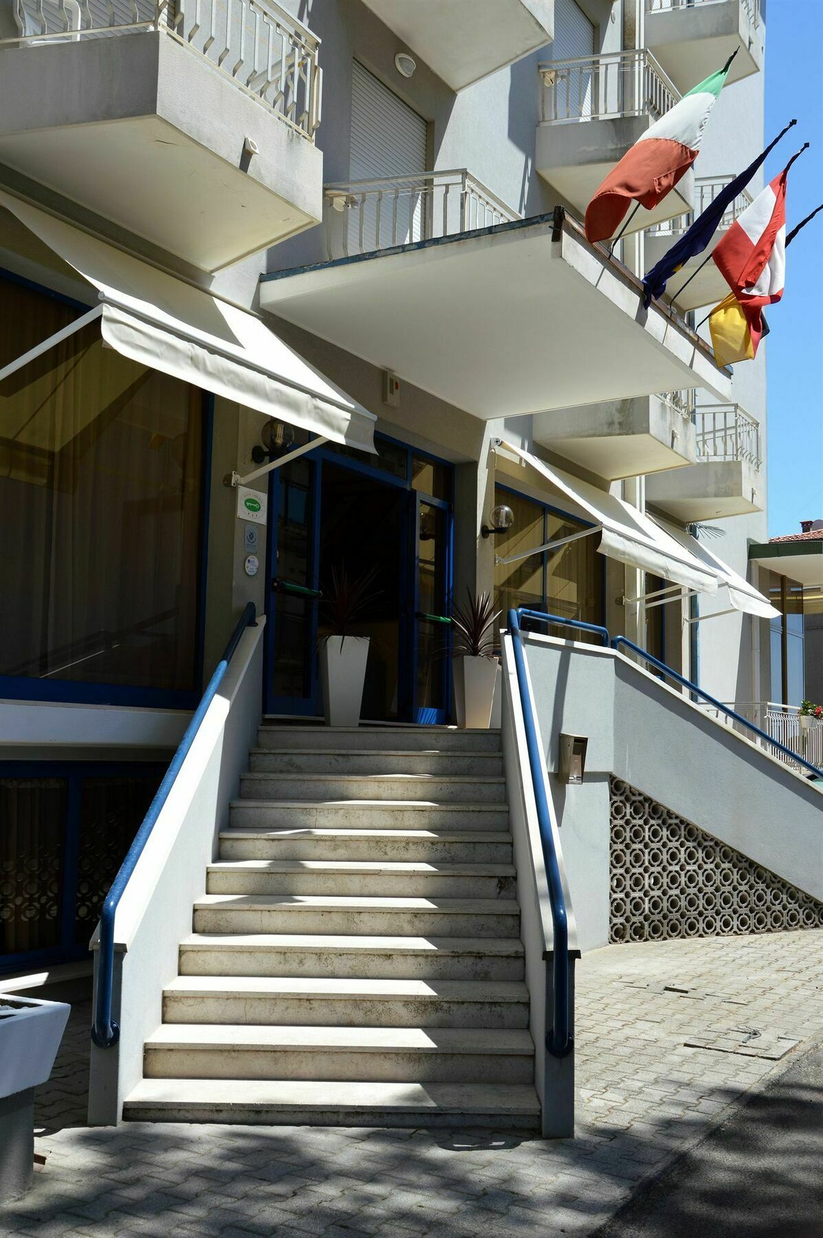 Hotel Umberto Lido di Jesolo Bagian luar foto